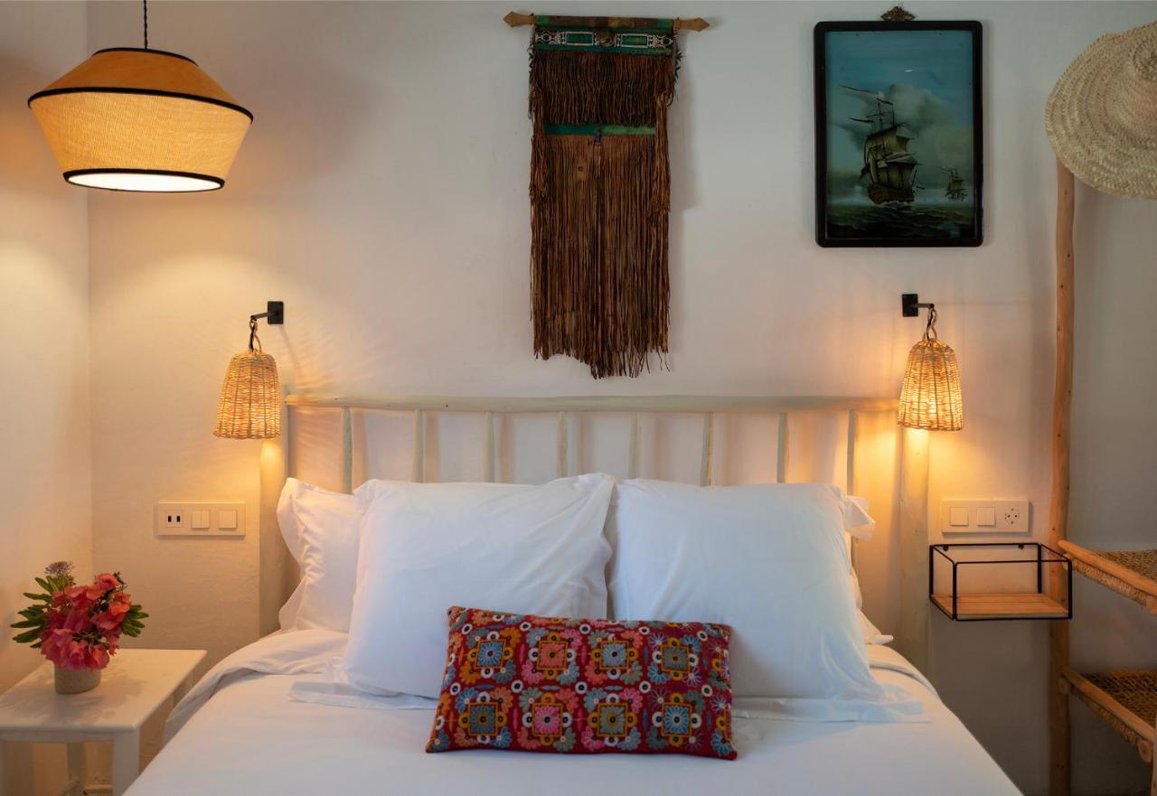 Hostal Mar Y Sal (Adults Only) San José Buitenkant foto